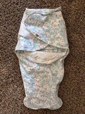 SwaddleMe Floral Blue Baby Sleep Sack - Light Blue